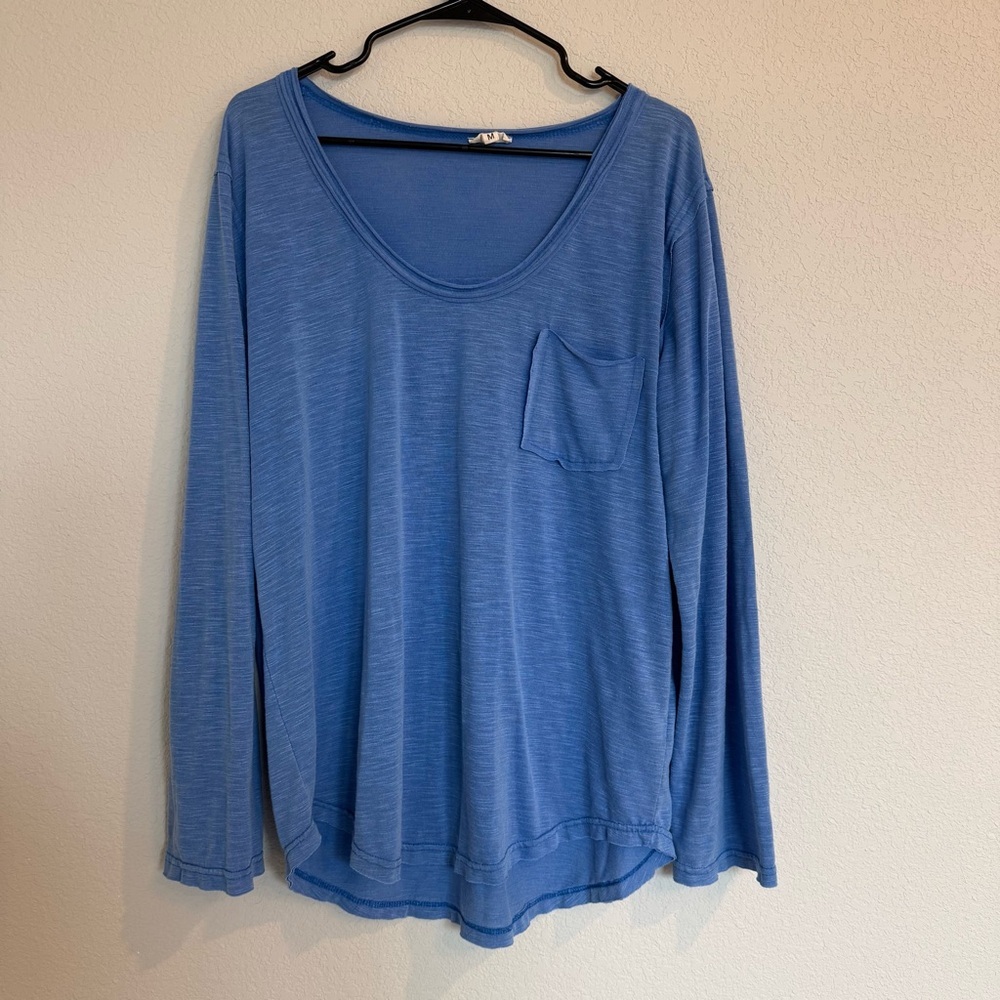 POL Women’s Front Pocket Relaxed Lightweight Long Sleeve Knit Top‎ Casual Blue